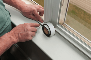 HOW TO KNOW WHEN IT’S TIME TO REPLACE YOUR WINDOWS BY GUEST BLOGGER: KAITLIN KRULL